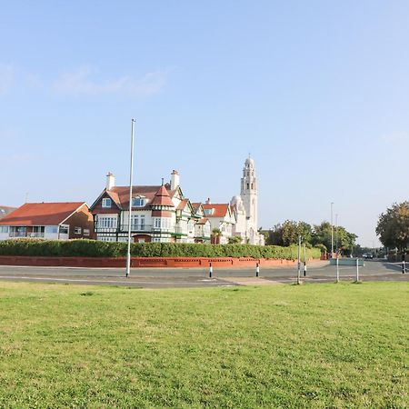 6D Clifton Drive Villa Lytham St. Annes Eksteriør bilde